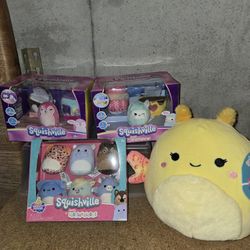 Squishmallows Squishville Bundle