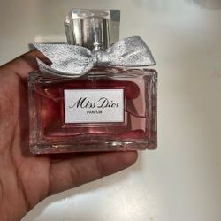 It 100ml Pink Miss Dior Parum The Lowest I Can Go Is 125 Maybe 100