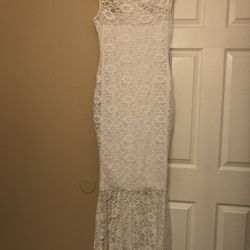 Mermaid lace dress size S-M