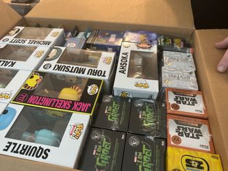 Fungo pops - all in original boxes / not opened