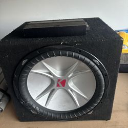Kicker Cvr With Amp