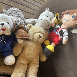 Assorted Plushies