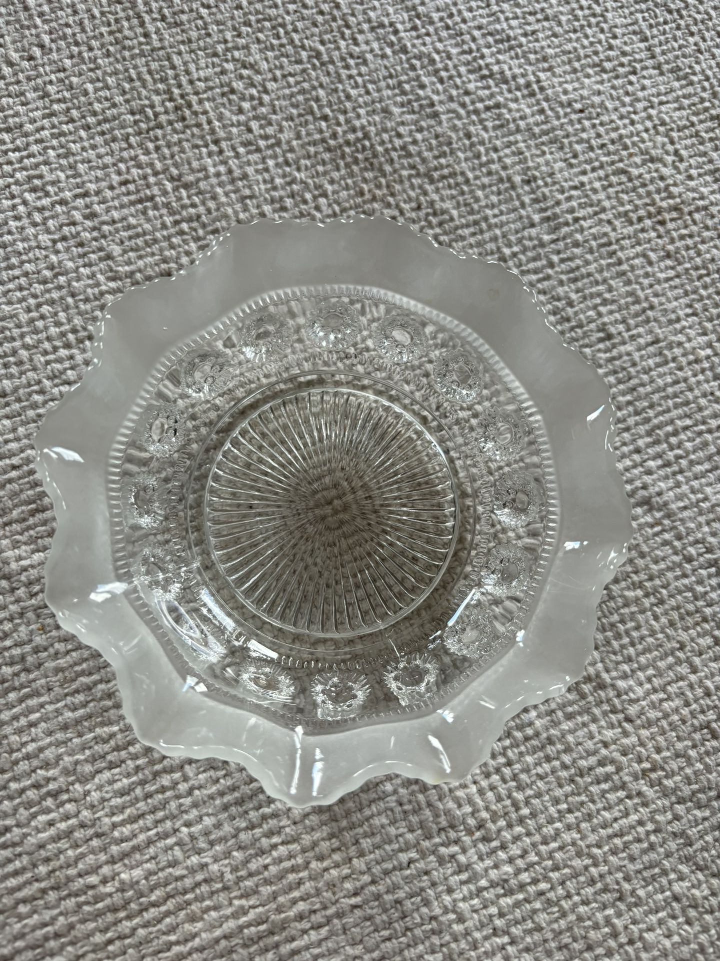 Vintage 1930’s Davidson England Frosted Clear Pressed Glass Small Trinket Bowl /Candy Dish 