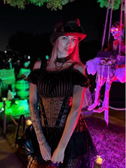 Halloween steampunk family outfit