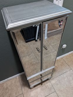 Pier 1 Hayworth Mirrored Jewelry Armoire - Silver Mirrored