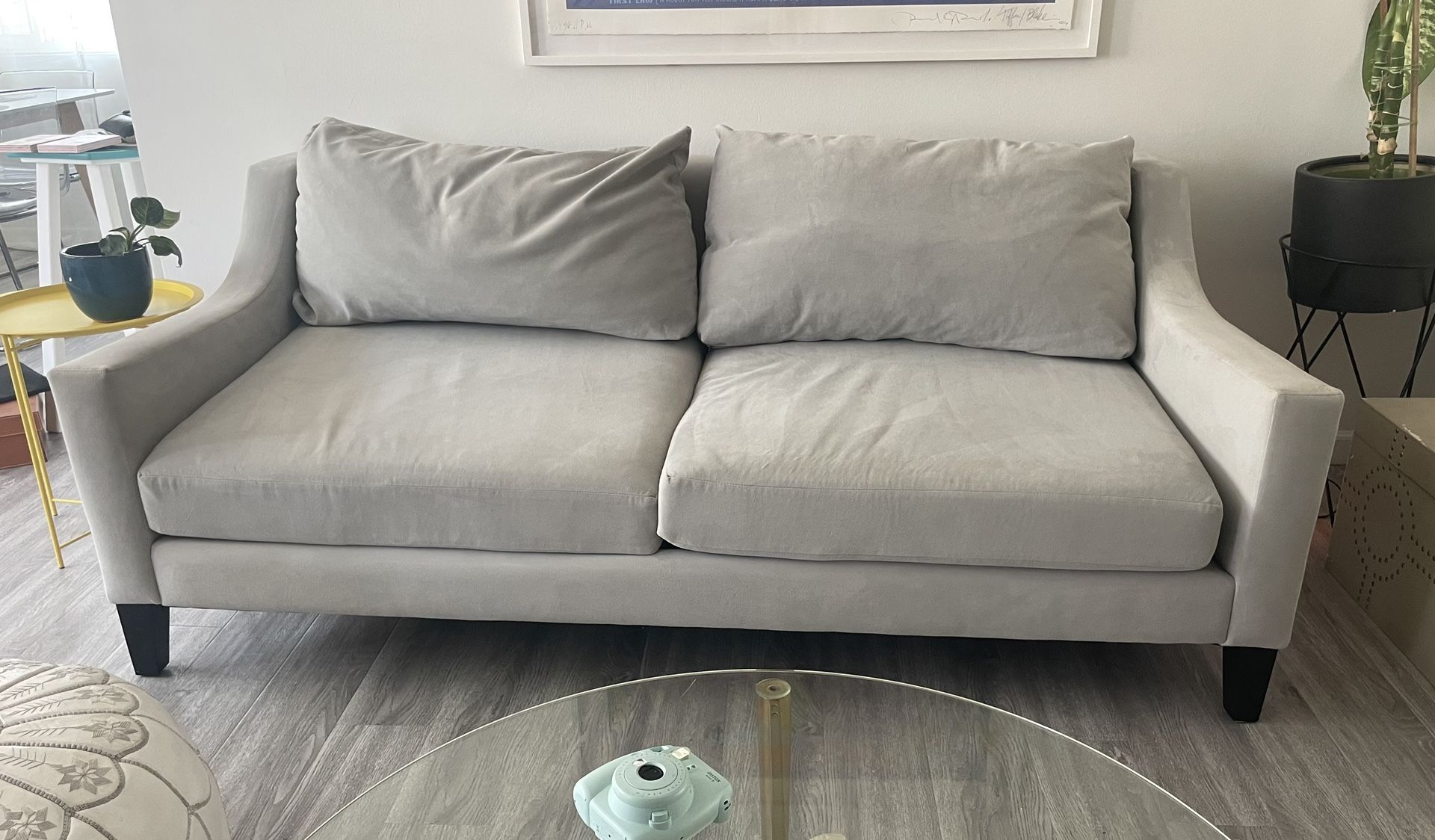 Hayes Sofa / ZGallerie