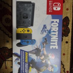 Fortnite Nintendo Switch Wildcat Bundle