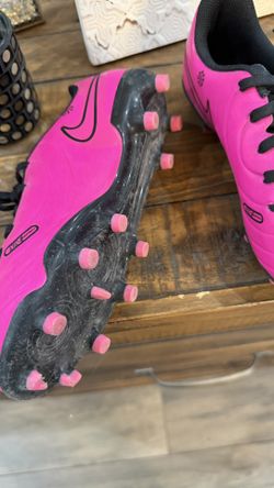 Kids Soccer Shoes