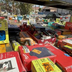 Milwaukee tools , herramientas, ryobi, dewalt, craftsman YARD SALE