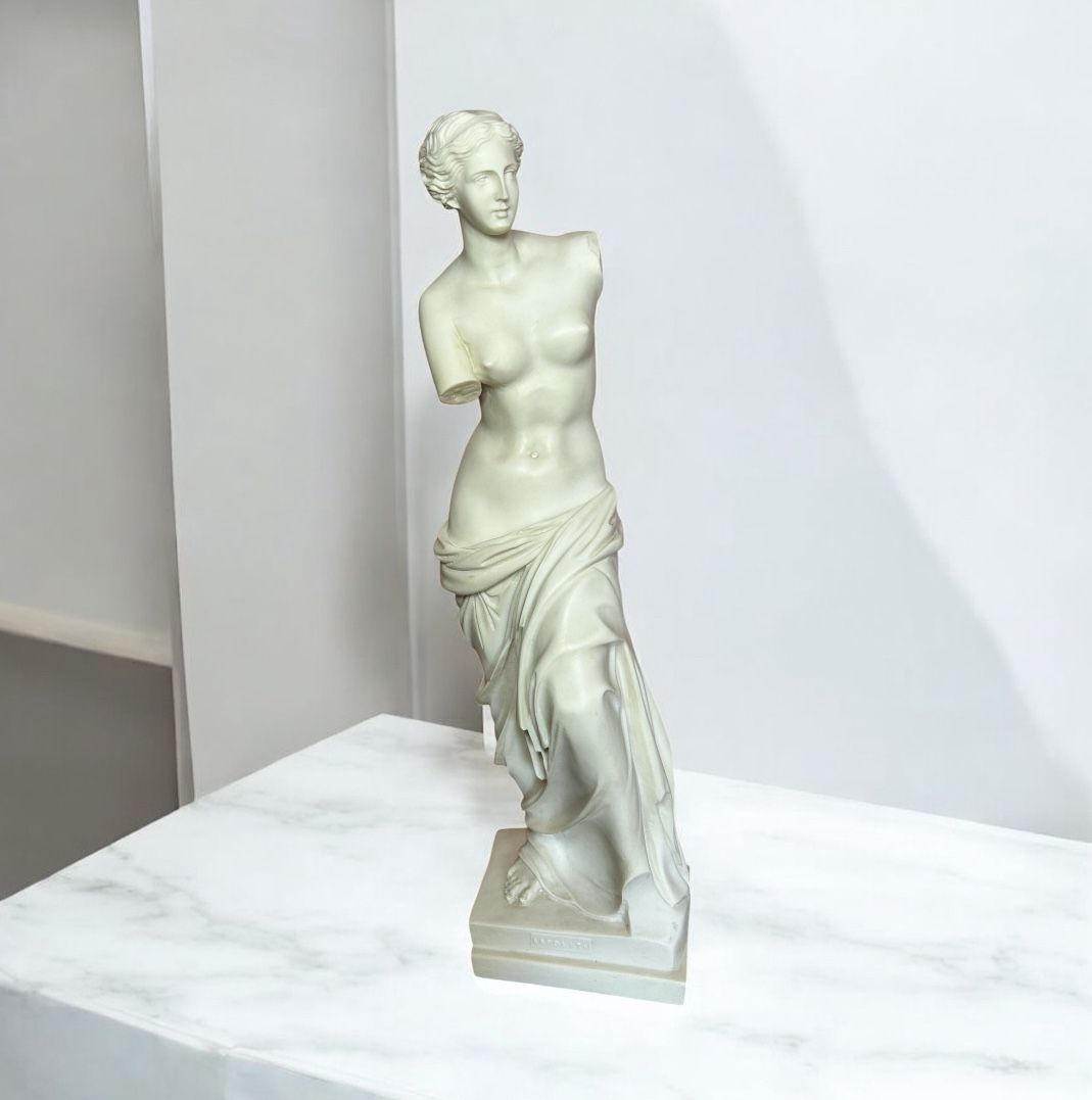 Alabaster Figure Statue - AOPOAITH