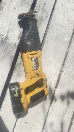 DeWalt DW938 18V Variable Speed Cordless