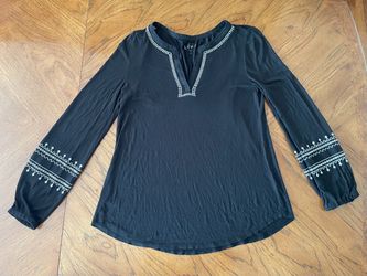 Beautiful Ann Taylor Loft Black with White Trim Blouse - Small - Excellent Condition Though Slightly Wrinkled from Storage