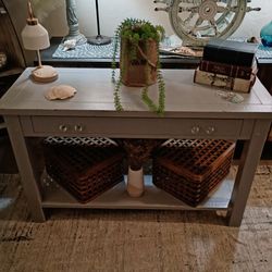 Entry table/TV stand