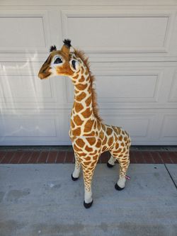 Large stuffed giraffe