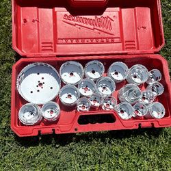 Milwaukee General Purpose Bi-Metal Hole Dozers 32 Pieces $160