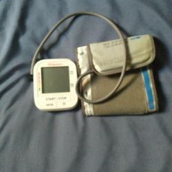 Blood Pressure Machine 