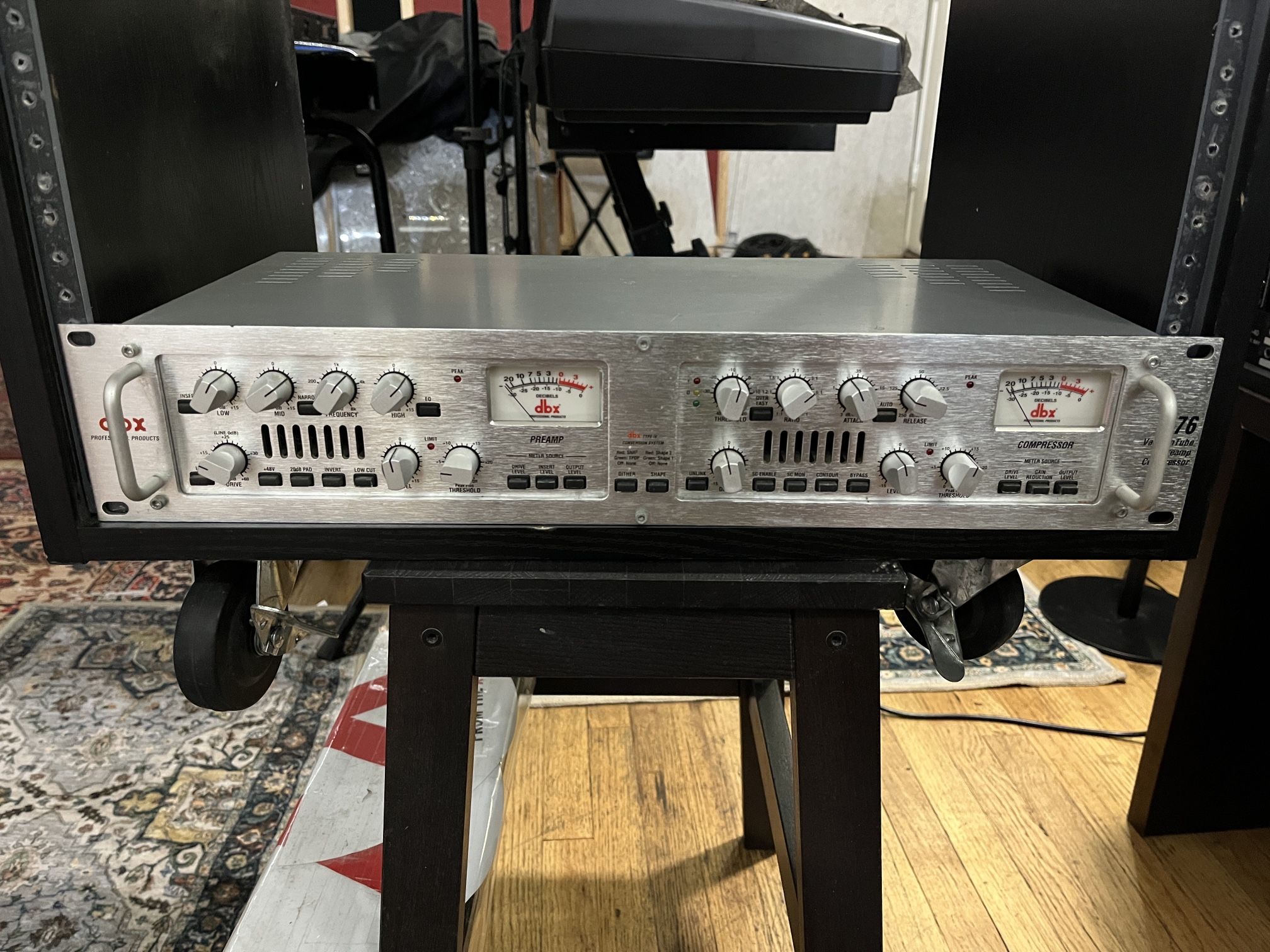 Dbx 576 Rear DBX 576 Tube Vacuum Tube Preamplifier and Compressor Pre amp for Sale ...