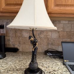 Brass/Bronze Golfer Table Lamp 23 Inches Tall