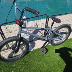 High-end custom BMX Bike! Sunday, Eastern, shadow ect.