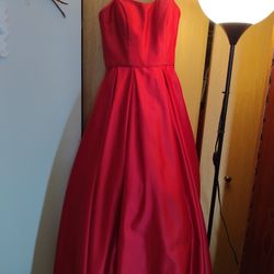 Red Strapless Dress 