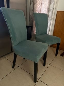 Accent Chairs