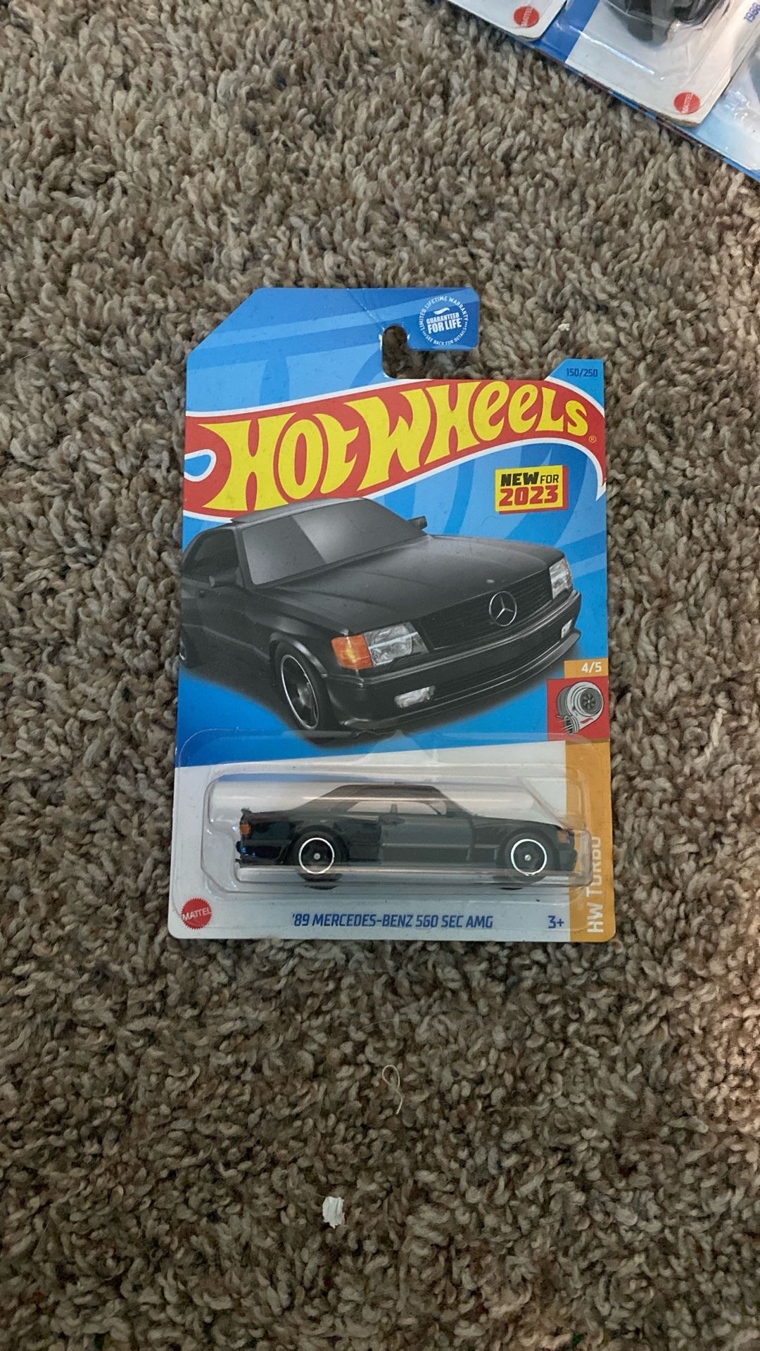 Hot Wheels 89 Mercedes Benz 560 Sec AMG