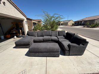 Large sectional free delivery