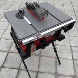 Milwaukee Table Saw