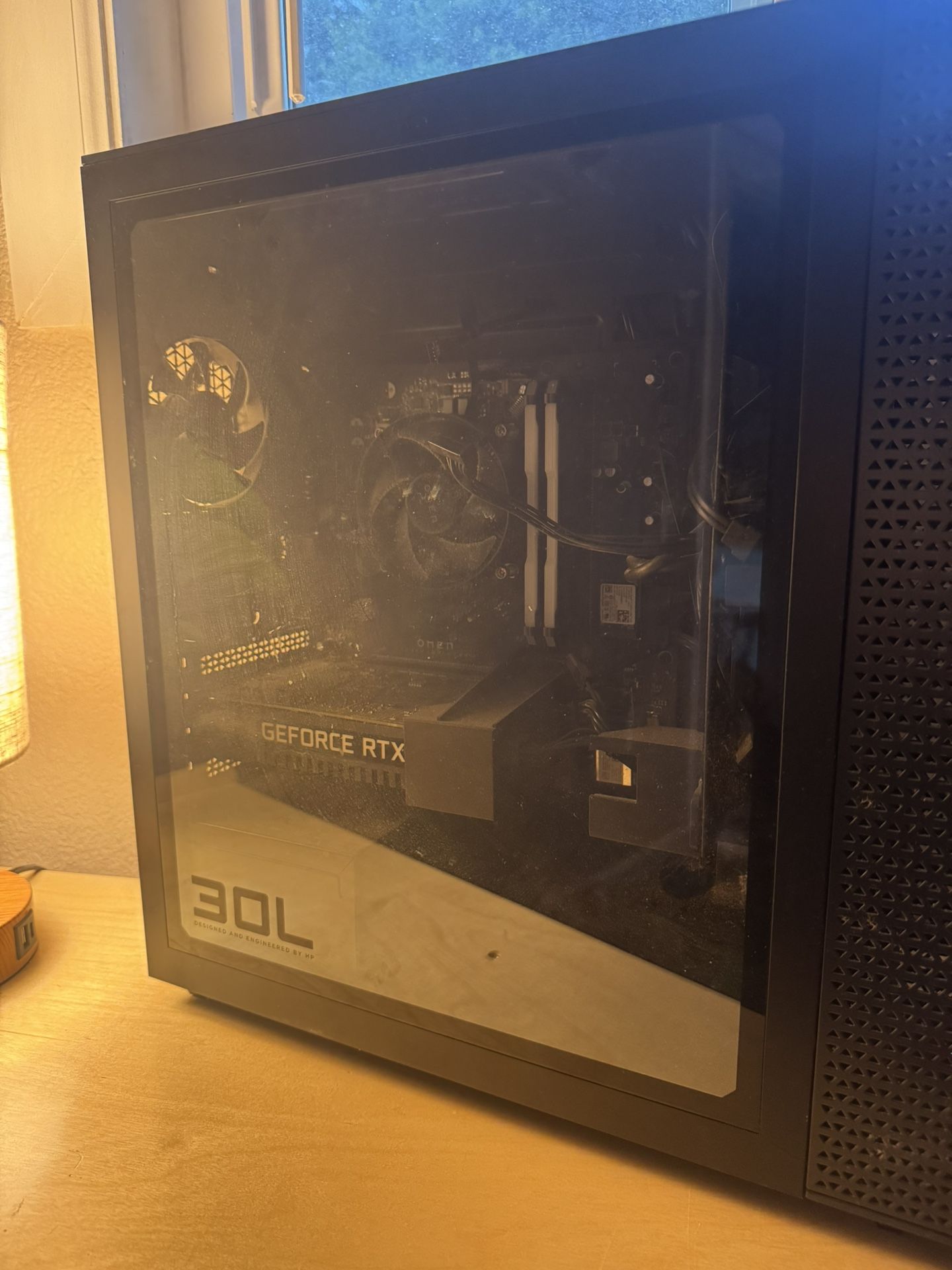 HP Omen 30L — AMD Ryzen 7700 • NVIDIA GeForce RTX 2060 • 32GB RAM + Free Razer Mamba Elite