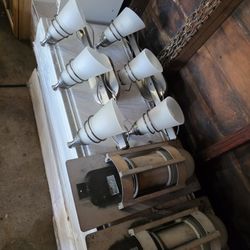Wall Lights And Chandelier 