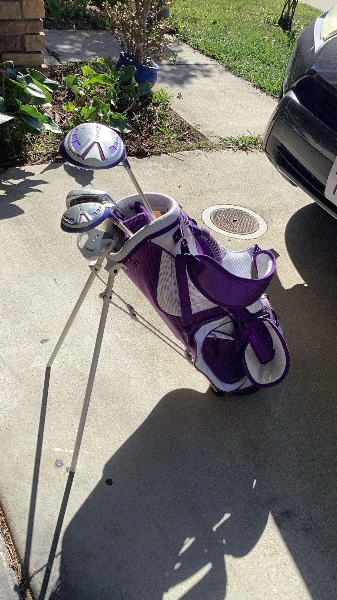 Children golf club set used to time brand new action condition