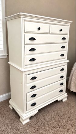 MOVING SALE –BEAUTIFUL WHITE DRESSER