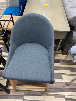 Bar Chair Wooden Legs