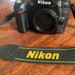 Nikon D90  Like  New  Cámara 