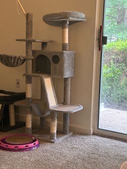 Cat tree