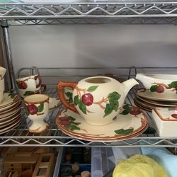 Franciscan, Apple Orchard Egg Cup And Gravy Boat