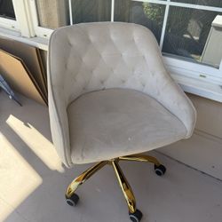 Rolling Chair