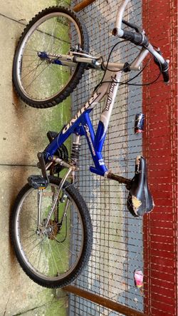 Rhino Full Suspension Mountain Bike
