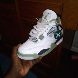 Jordan 4 Seafoam