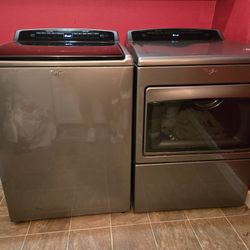 Whirlpool Washer And Dryer Set