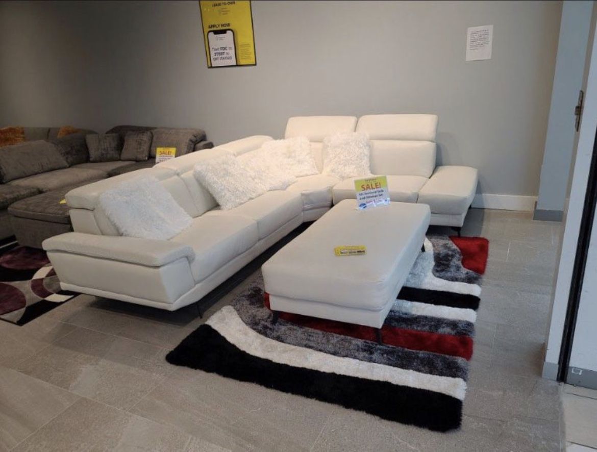 Rio White Leather Sectional With Ottoman ** No Credit Needed ** In Stock Same Day Delivery ** $50 Down 
