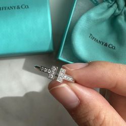 Tiffany double T diamond ring white gold - size 6