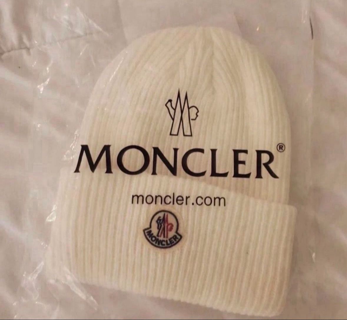 Moncler Style Cuff Beanie
