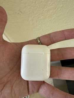 Apple AirPods Version 1