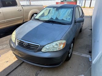 Toyota Corolla Sedan