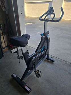 Exerpeutic Indoor Cycling Bike / Stationary Spin Bike