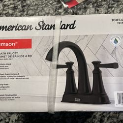 BRAND NEW American Standard Bath Lavatory Faucet In Matte Black. No Pop Up Drain 