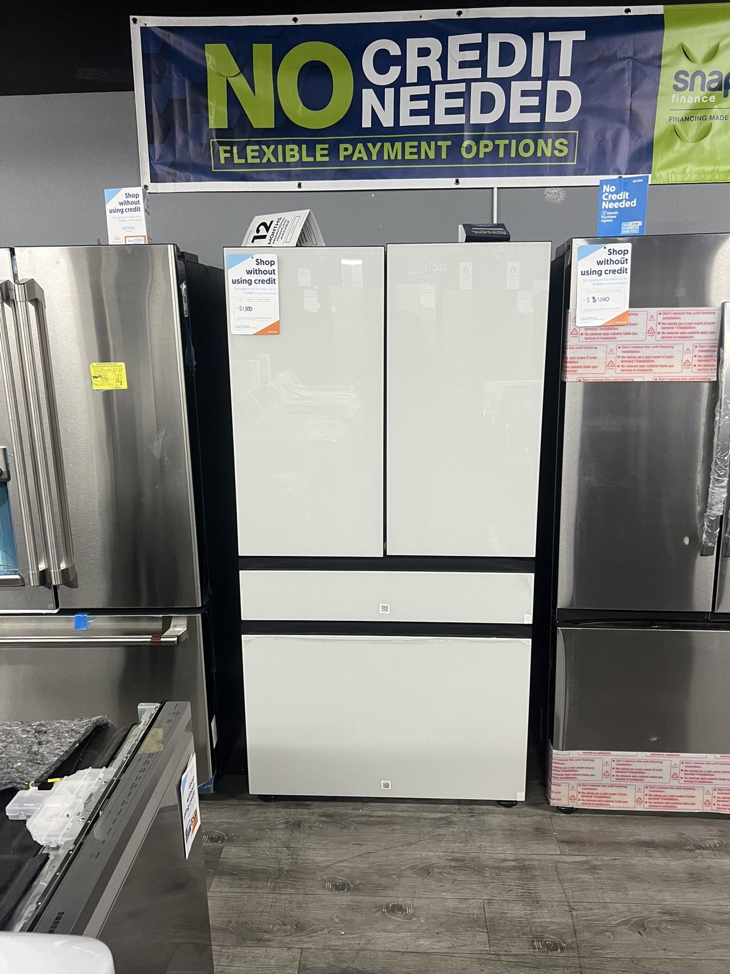 Samsung - 29 Cu Ft Bespoke 4-Door French Door Refrigerator With Beverage Center In White Glass 😻