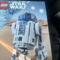 LEGO Star Wars: R2-D2 (75379)