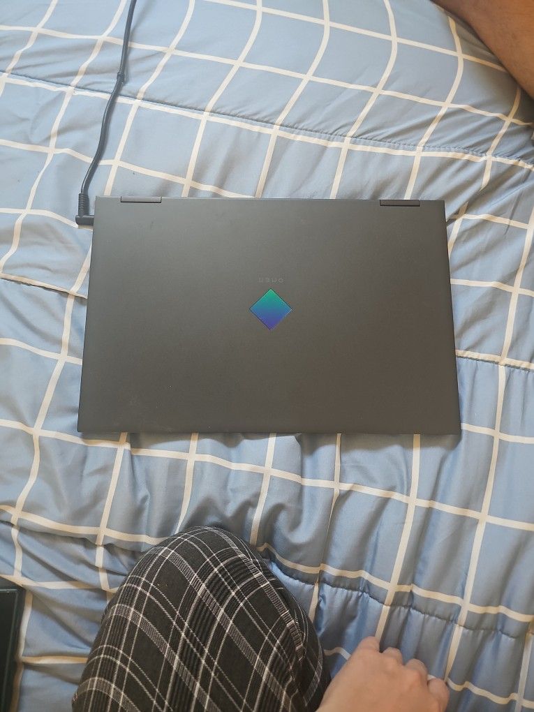 HP OMEN 15-EN0013DX GAMING LAPTOP